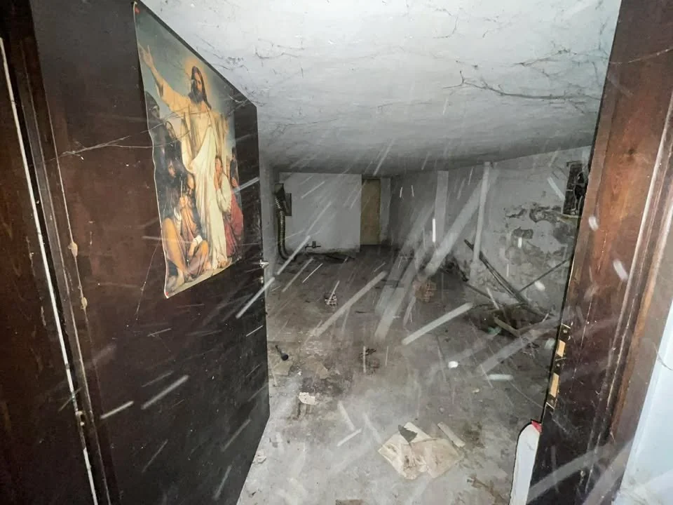 Κατάστημα — ΚΕΝΤΡΟ — Κοζανη