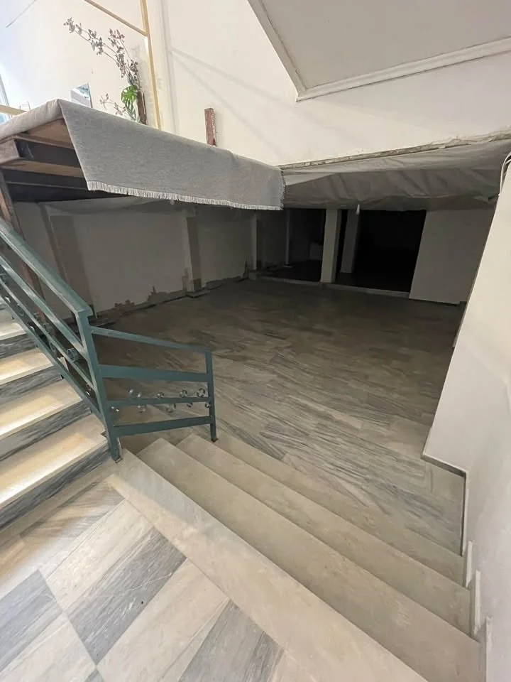 Κατάστημα — ΣΚΟΥΡΚΑ — Κοζανη